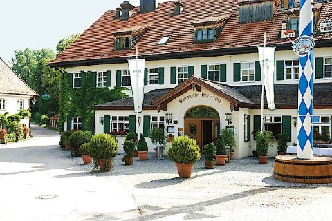 Brauereigasthof Hotel Aying, Hochzeitslocation Aying, Kontaktbild