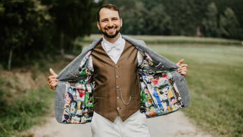 XUITS Luxury Tailoring | Hochzeitsanzüge nach Maß, Brautmode · Hochzeitsanzug München, Kontaktbild